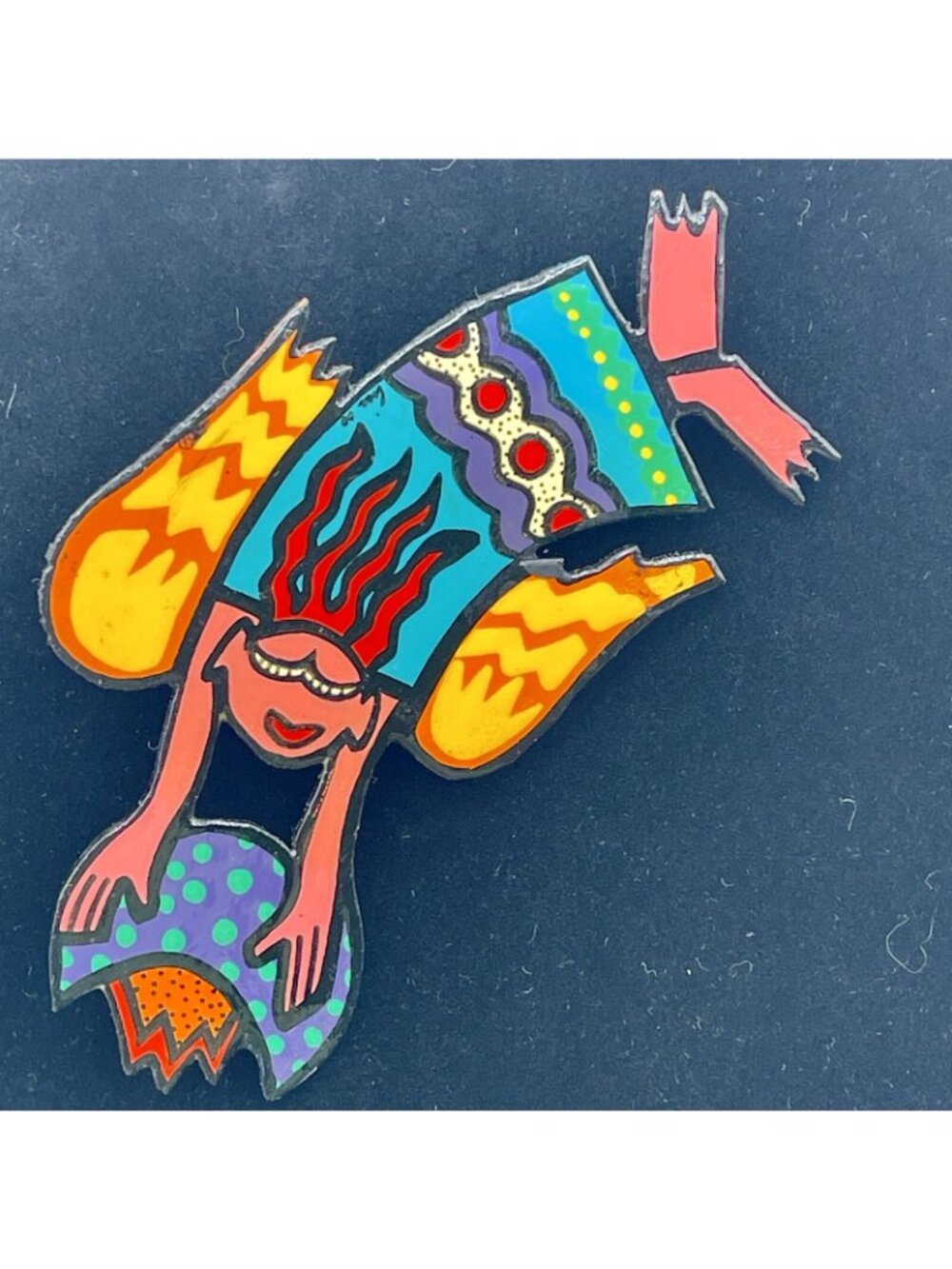 Angel Brooch Lacquer Handmade Art ORIGINAL Signed by Lisa Lee Pearce Vintage - Picture 8 of 8